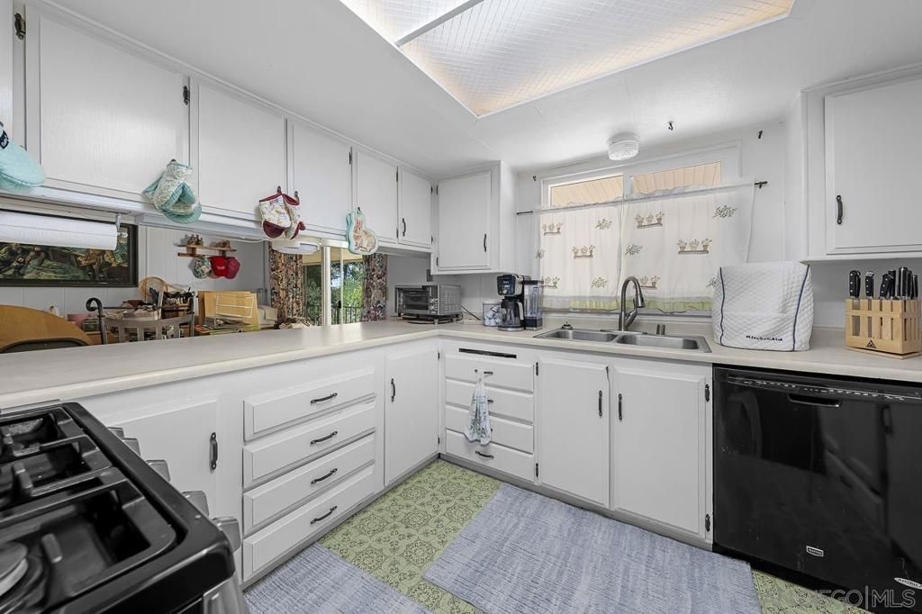 Image 12 of property listing at 14215 Pecan Park Ln SPC 5A, El Cajon, CA 92021