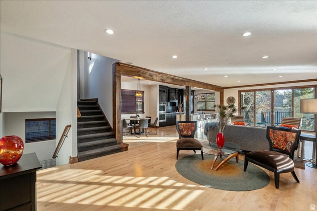 Image 4 of property listing at 1054 E 200 S, Salt Lake City, UT 84102