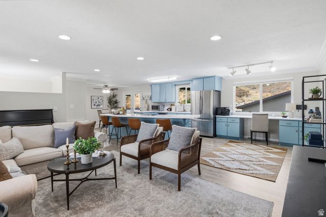 637 S 850 E, Centerville, UT 84014