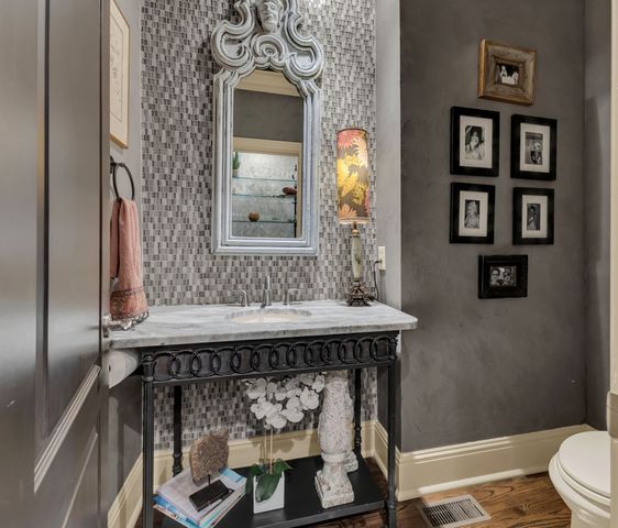 238 Pelham Dr, Brentwood, TN 37027