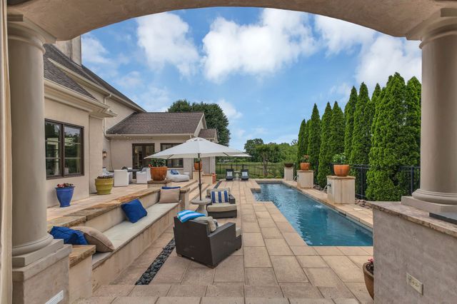 238 Pelham Dr, Brentwood, TN 37027