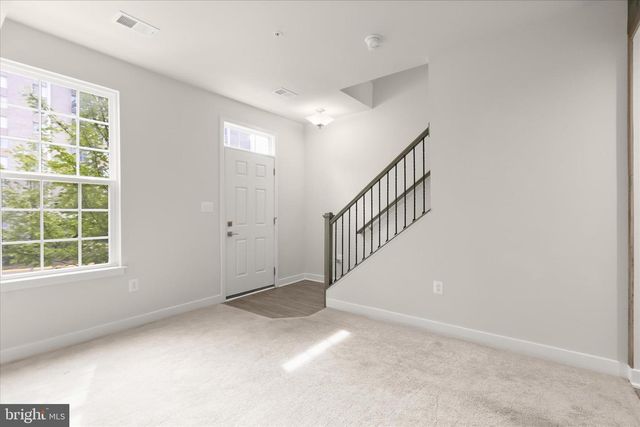 4709 CREST VIEW DR, Hyattsville, MD 20782