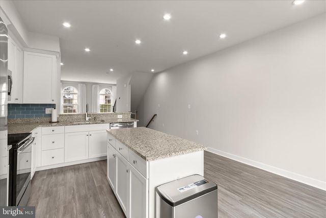 4709 CREST VIEW DR, Hyattsville, MD 20782
