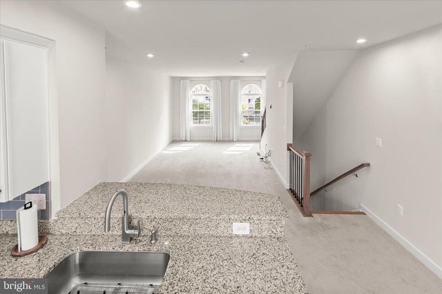 4709 CREST VIEW DR, Hyattsville, MD 20782