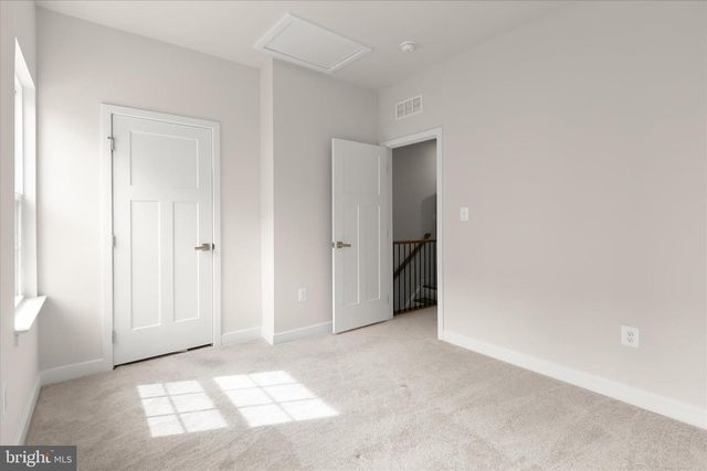 4709 CREST VIEW DR, Hyattsville, MD 20782