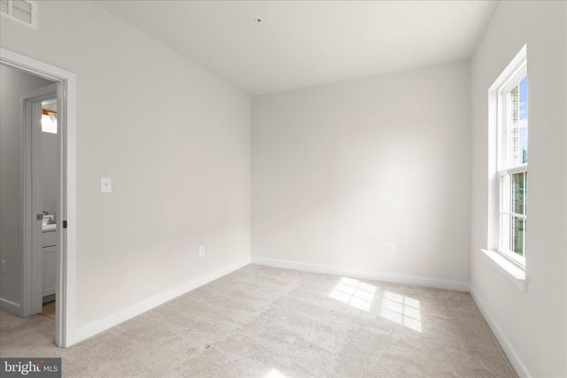 4709 CREST VIEW DR, Hyattsville, MD 20782