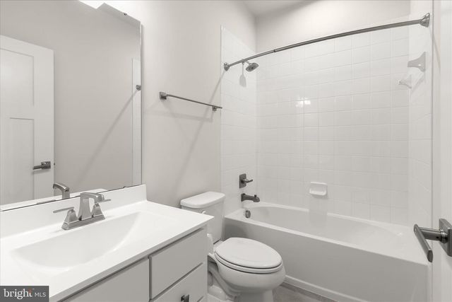 4709 CREST VIEW DR, Hyattsville, MD 20782