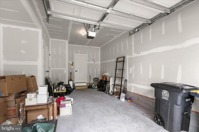 4709 CREST VIEW DR, Hyattsville, MD 20782