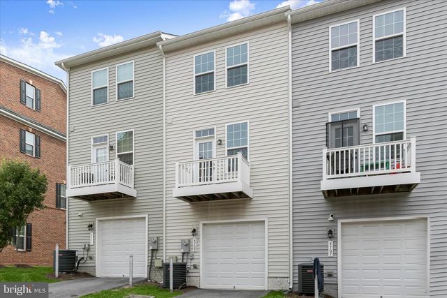 4709 CREST VIEW DR, Hyattsville, MD 20782