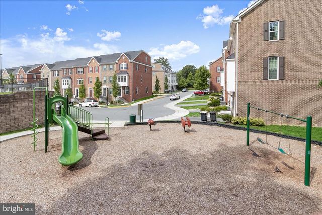 4709 CREST VIEW DR, Hyattsville, MD 20782