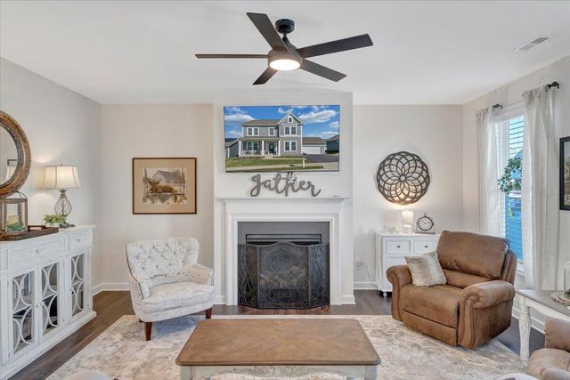 79 Norborne ST, Daleville, VA 24083