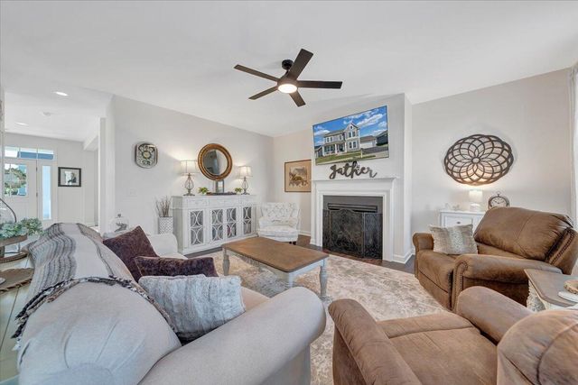 79 Norborne ST, Daleville, VA 24083