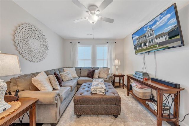 79 Norborne ST, Daleville, VA 24083