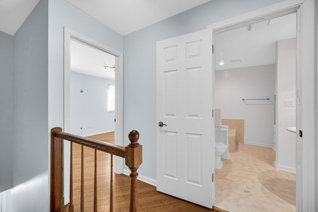 6318 Prideham Street 6318, Downers Grove, IL 60516