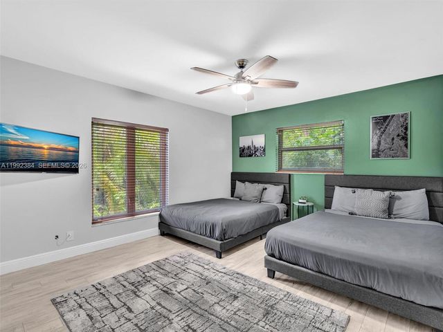 413 Tamarind Dr, Hallandale Beach, FL 33009
