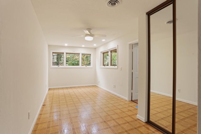 6371 Mulberry Ln, Stockton, CA 95212