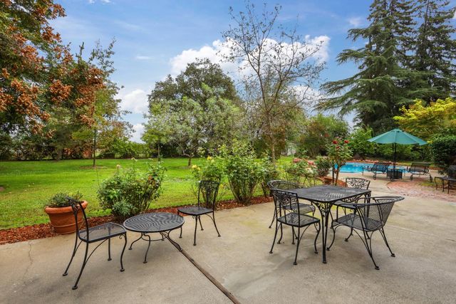 6371 Mulberry Ln, Stockton, CA 95212