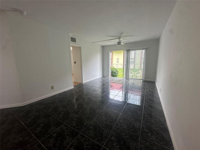 3212 NW 103rd Terrace 107-b, Coral Springs, FL 33065