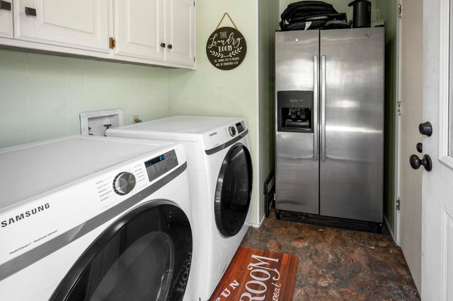 189 Phil Dr, Hawkins, TX 75765