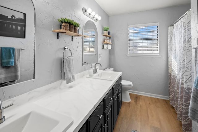 189 Phil Dr, Hawkins, TX 75765