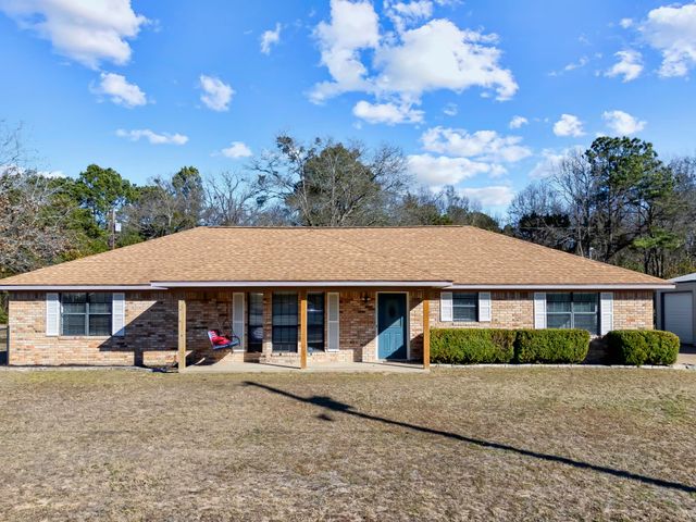 189 Phil Dr, Hawkins, TX 75765