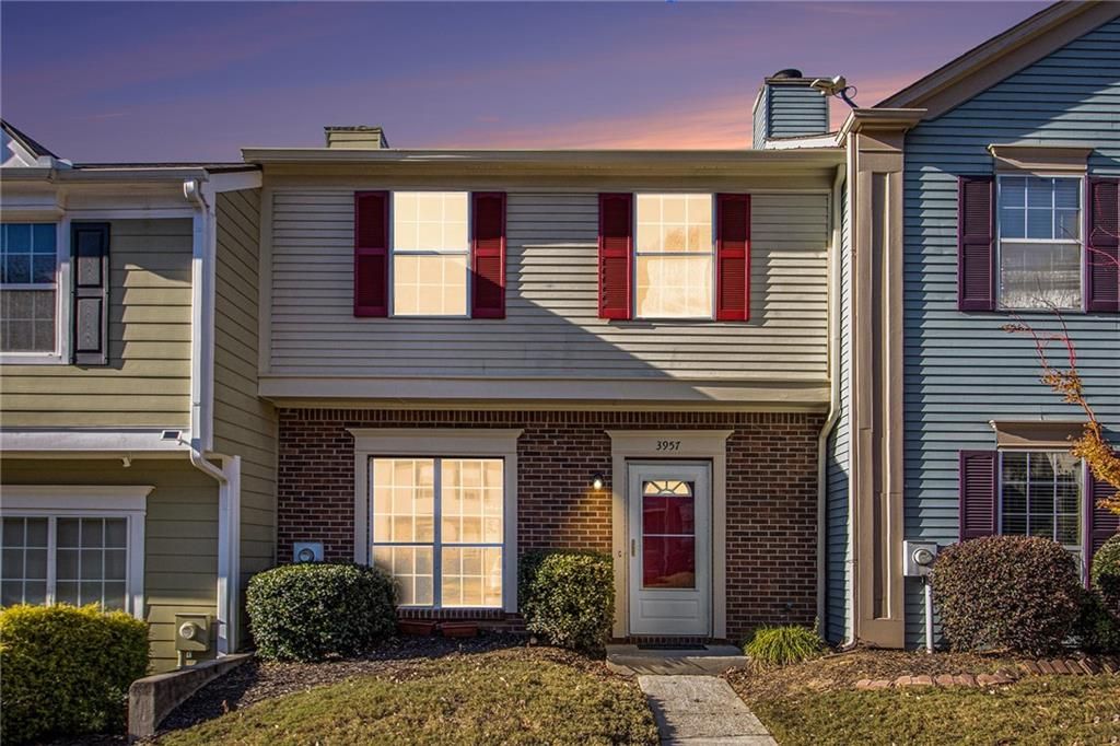 Image 1 of property listing at 3957 Hancock Circle, Atlanta, GA 30340