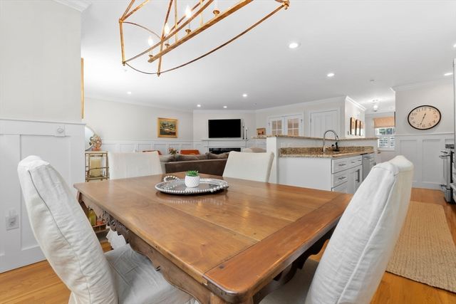 174 State St 1, Newburyport, MA 01950