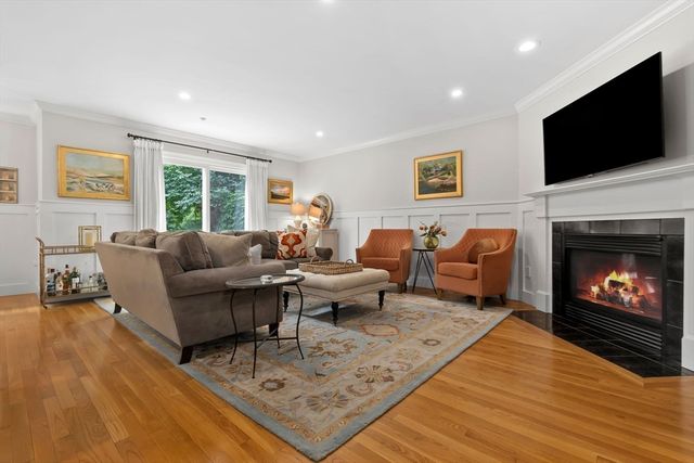 174 State St 1, Newburyport, MA 01950