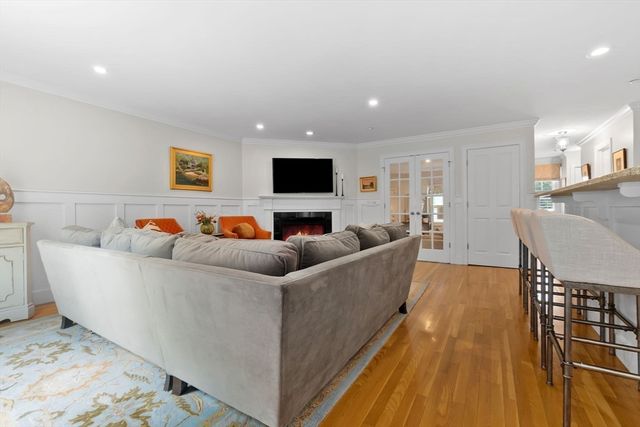 174 State St 1, Newburyport, MA 01950