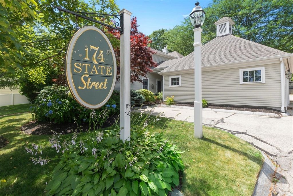 174 State St 1, Newburyport, MA 01950
