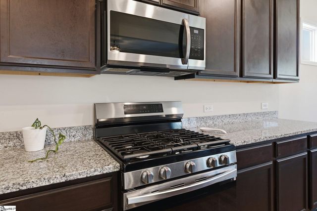 108 Ashborne Lane, Simpsonville, SC 29681