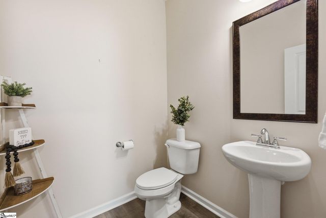 108 Ashborne Lane, Simpsonville, SC 29681