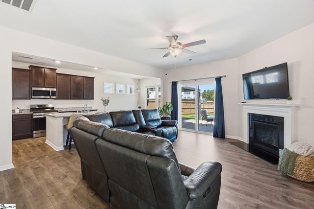 108 Ashborne Lane, Simpsonville, SC 29681