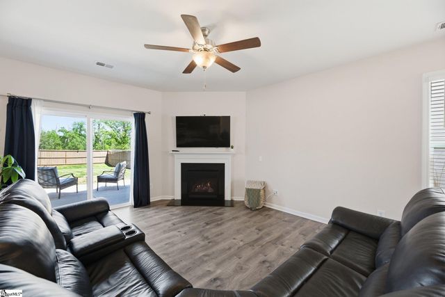 108 Ashborne Lane, Simpsonville, SC 29681