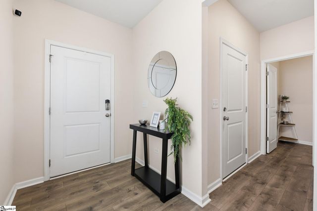 108 Ashborne Lane, Simpsonville, SC 29681