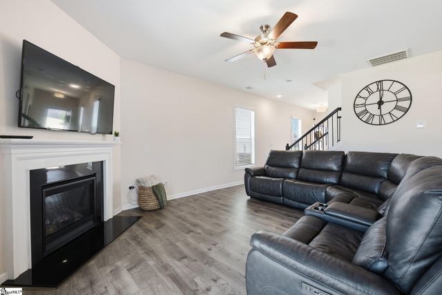 108 Ashborne Lane, Simpsonville, SC 29681