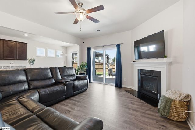 108 Ashborne Lane, Simpsonville, SC 29681