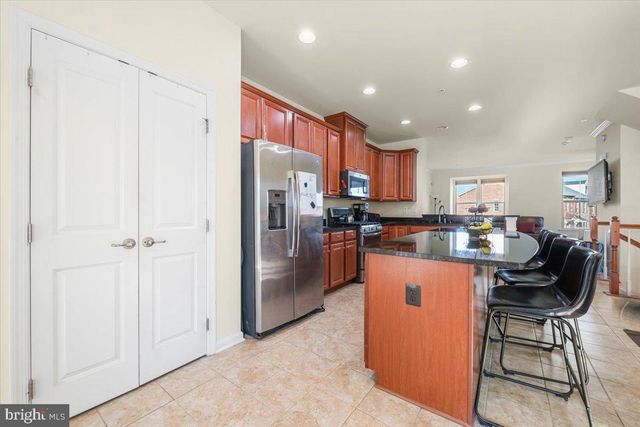 9137 LANDON HOUSE LN, Frederick, MD 21704