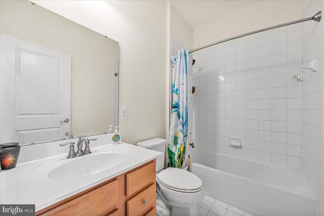 9137 LANDON HOUSE LN, Frederick, MD 21704