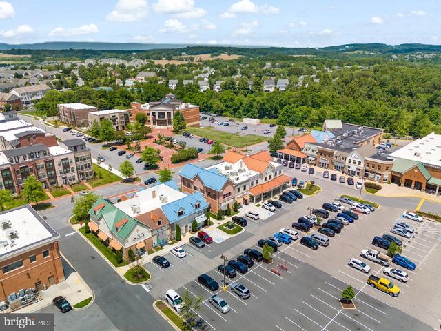 9137 LANDON HOUSE LN, Frederick, MD 21704