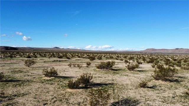 5 Sunflower Road, Joshua Tree, CA 92252