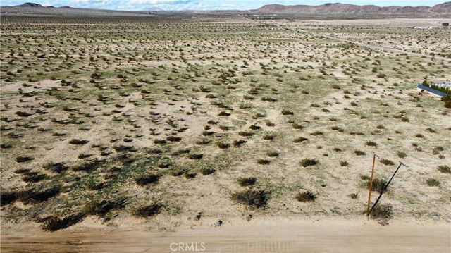5 Sunflower Road, Joshua Tree, CA 92252