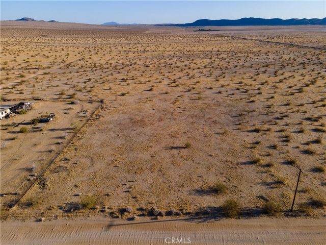 5 Sunflower Road, Joshua Tree, CA 92252