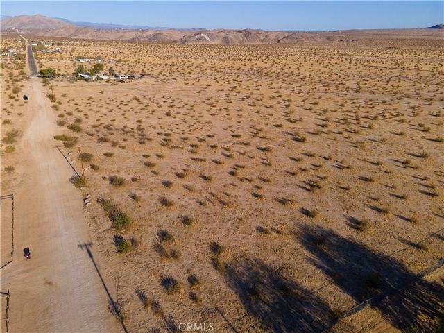 5 Sunflower Road, Joshua Tree, CA 92252