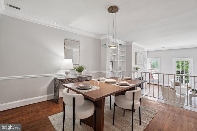 414 3RD ST SE, Washington, DC 20003