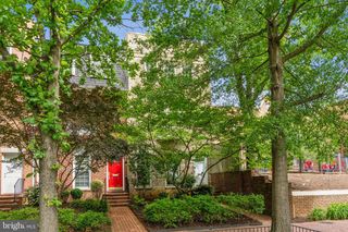 414 3RD ST SE, Washington, DC 20003