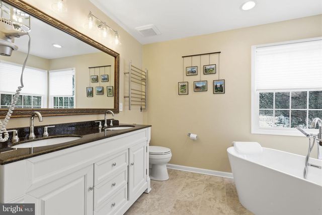 1600 CLYDESDALE, Yardley, PA 19067