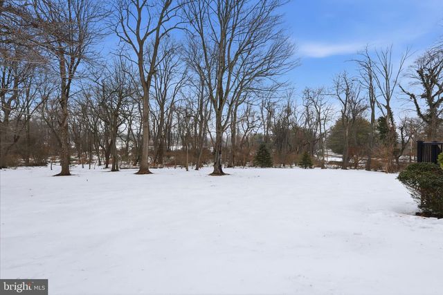 1600 CLYDESDALE, Yardley, PA 19067