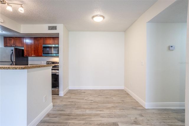 5156 CONROY ROAD 16, Orlando, FL 32811