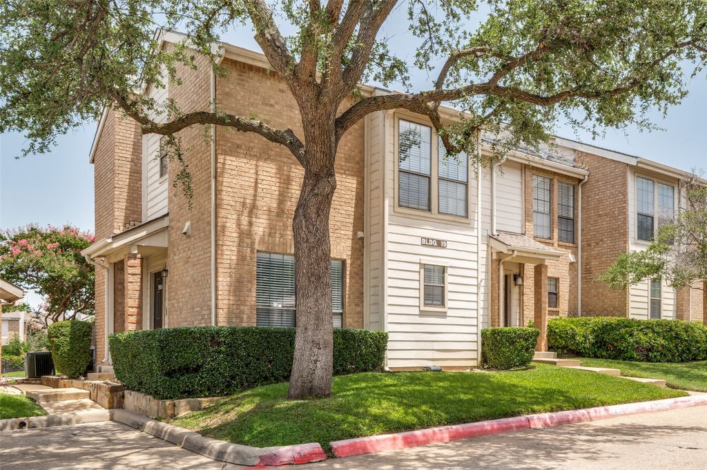 3635 Garden Brook Drive 19500, Farmers Branch, TX 75234